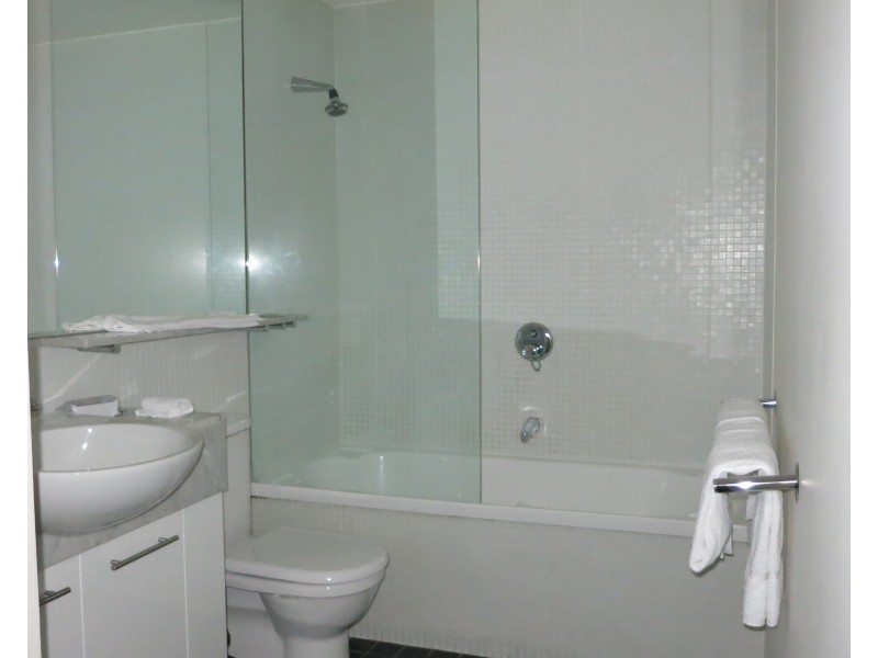 1106/225 Elizabeth Street, Melbourne VIC 3000