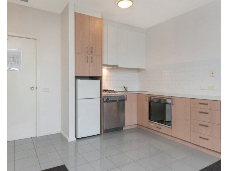 2004/250 Elizabeth Street, Melbourne VIC 3000