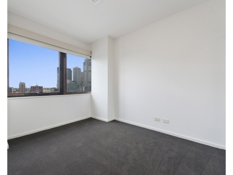 2004/250 Elizabeth Street, Melbourne VIC 3000