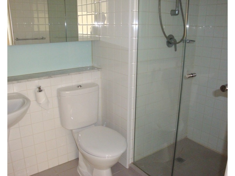 2.4/187 Collins Street, Melbourne VIC 3000