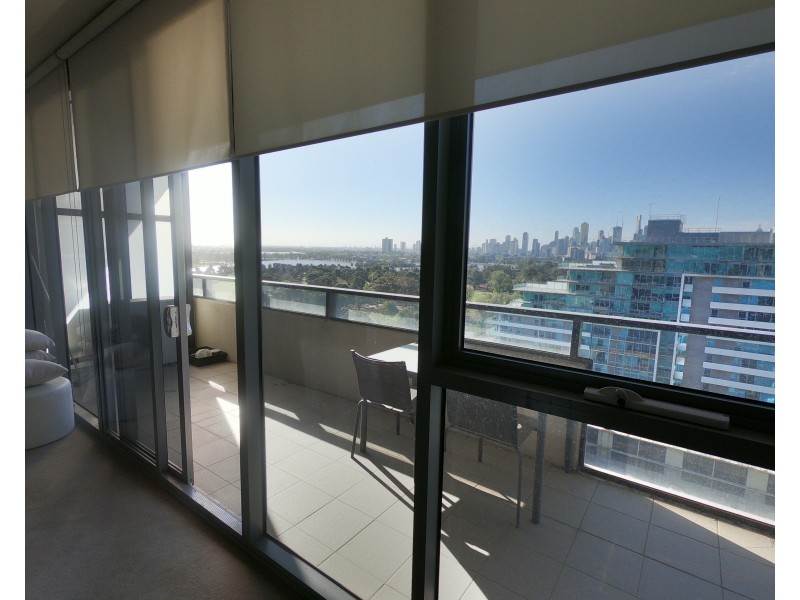 1203/55 Queens Road, Melbourne VIC 3004