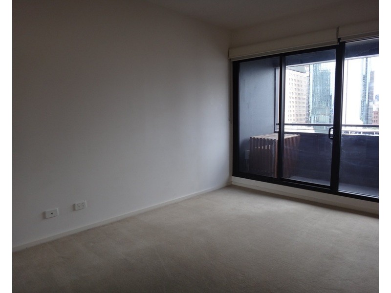 1813/250 Elizabeth Street, Melbourne VIC 3000