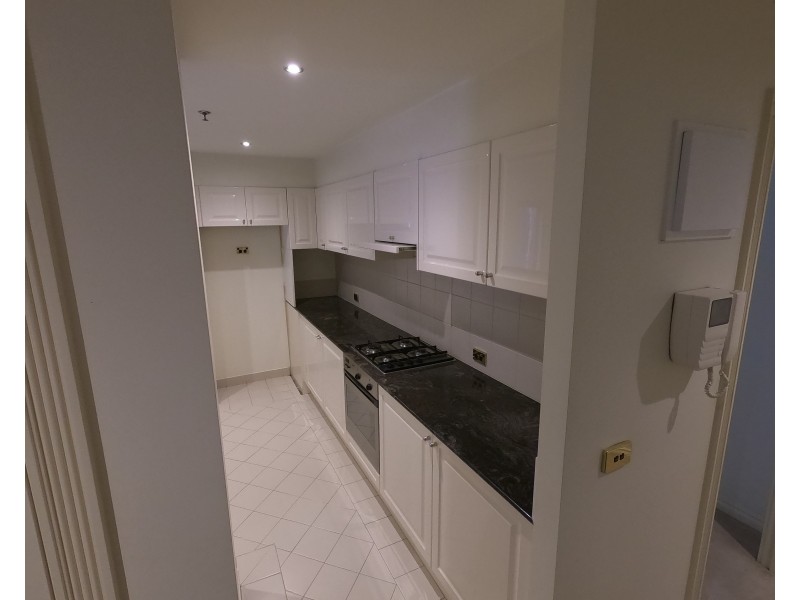 108/15 Queens Road, Melbourne VIC 3000