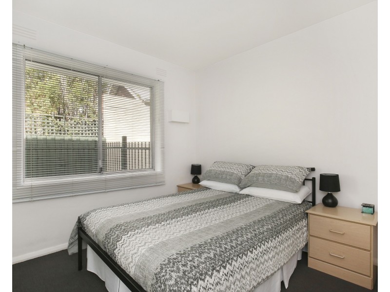 1/43 Barkly Street, Carlton VIC 3053
