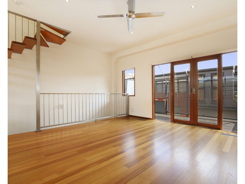 9/100 Railway Place, West Melbourne VIC 3003