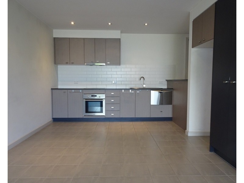 13/114 Mason Street, Newport VIC 3015