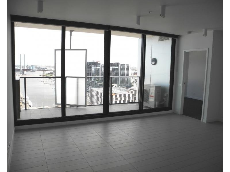 1901/675 La Trobe Street, Docklands VIC 3008