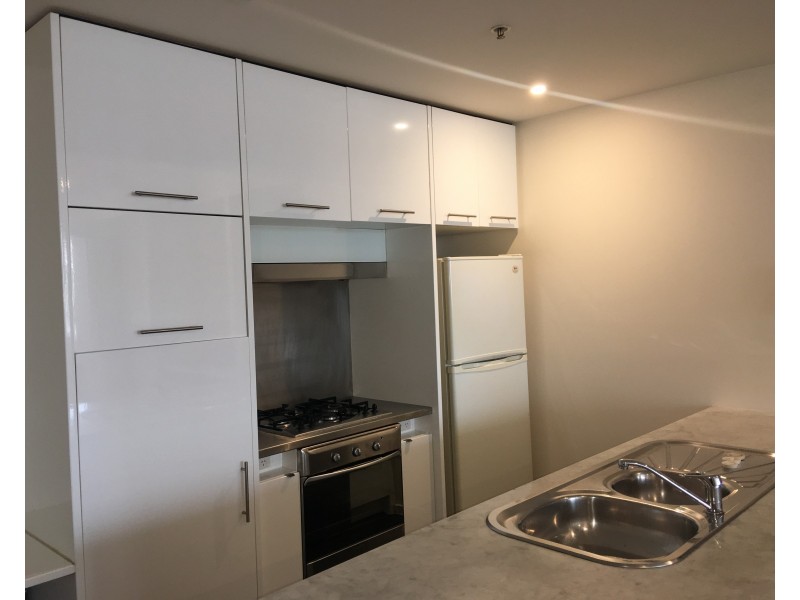 906/225 Elizabeth Street, Melbourne VIC 3000