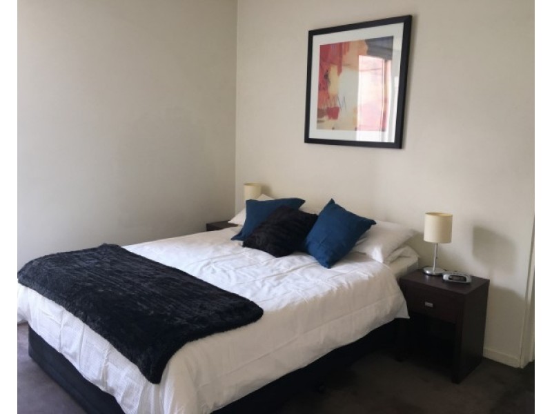 30/12 Fitzroy Street, St Kilda VIC 3182