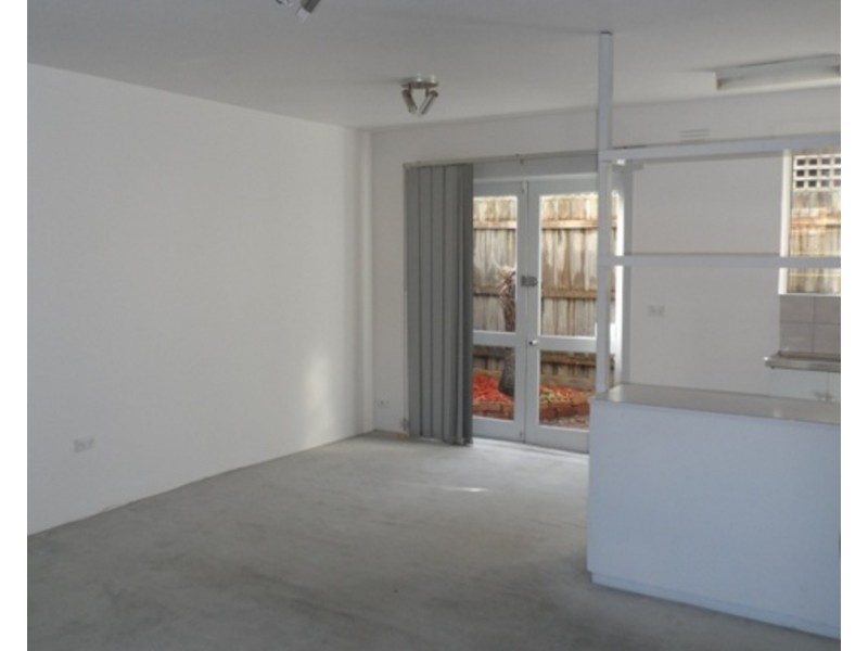 4/264 Hope Street, Brunswick West VIC 3055