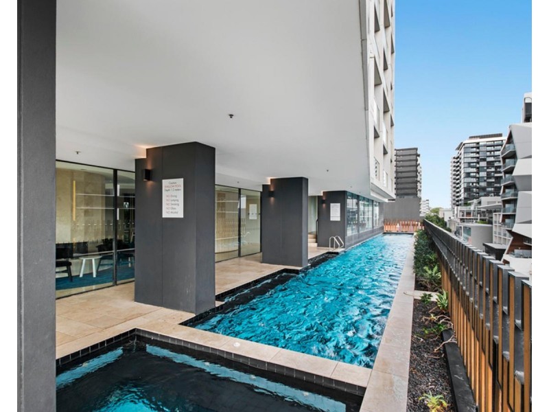1404/50 Claremont Street, South Yarra VIC 3141