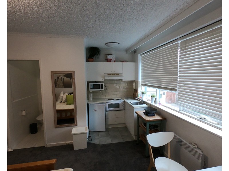 9/1 Acland Street, St Kilda VIC 3182