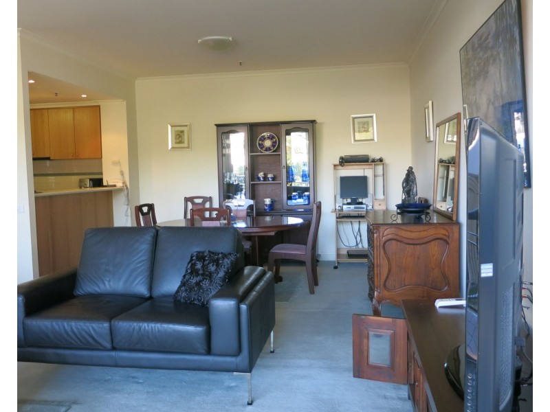 21/8 Wells Street, Southbank VIC 3006