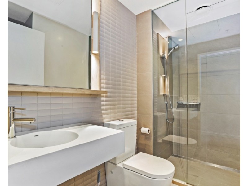 121/4 Acacia Place, Abbotsford VIC 3067