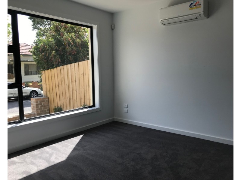 83 Hope Street, Brunswick VIC 3056