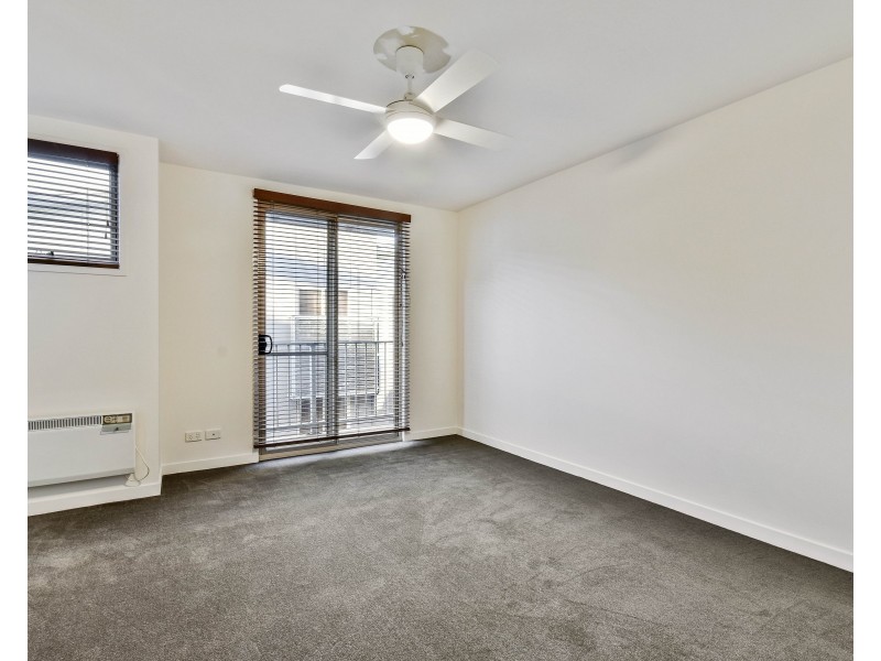 10/84 Trenerry Crescent, Abbotsford VIC 3067