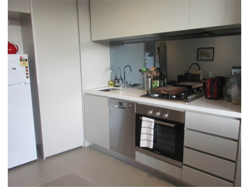 621/4 Acacia Place, Abbotsford VIC 3067