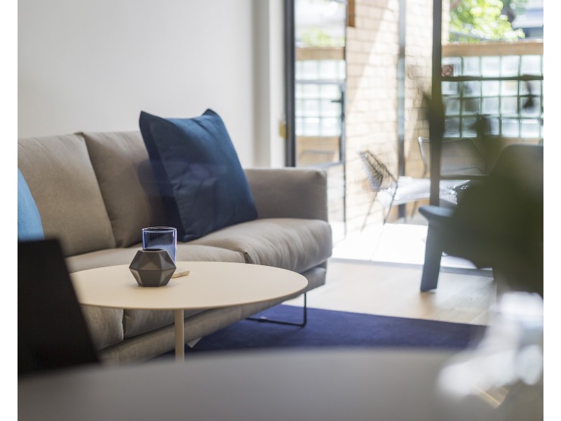 2/60 Simpson Street, East Melbourne VIC 3002