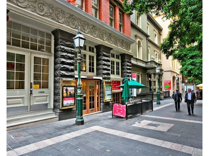 12/4-10 Bank Place, Melbourne VIC 3000