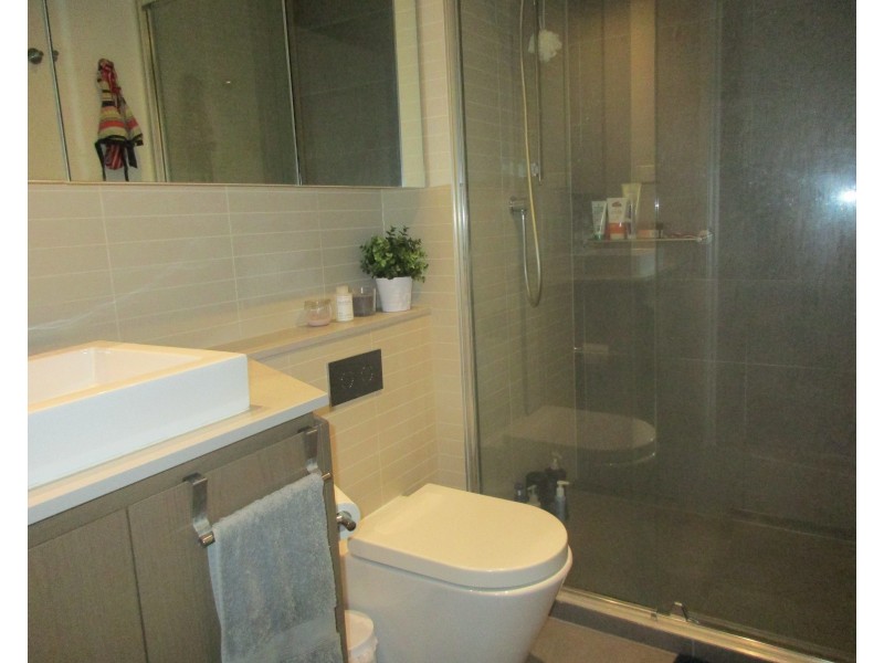 1002/1 Acacia Place, Abbotsford VIC 3067