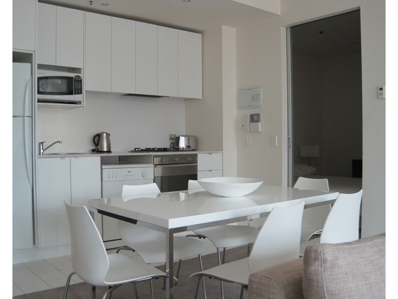 1809/620 Collins Street, Melbourne VIC 3000