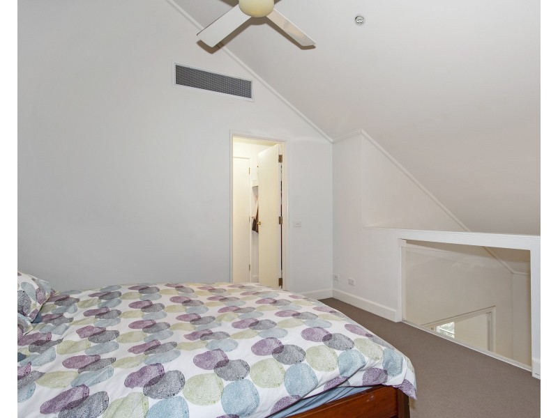 64B/211 Wellington Parade South, East Melbourne VIC 3002