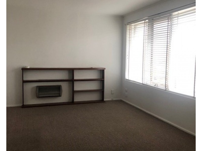 5/16 Lyon Street, Essendon VIC 3040