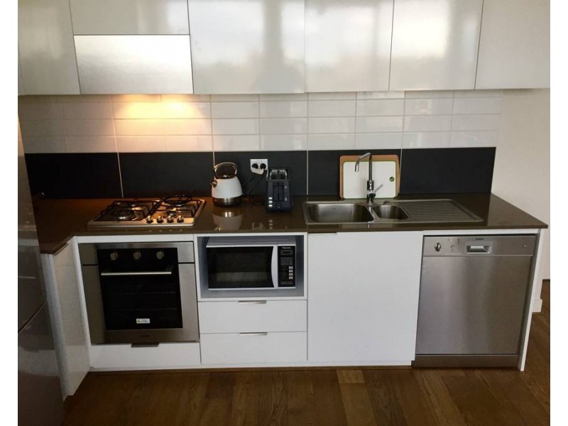 608H/12 Trenerry Crescent, Abbotsford VIC 3067