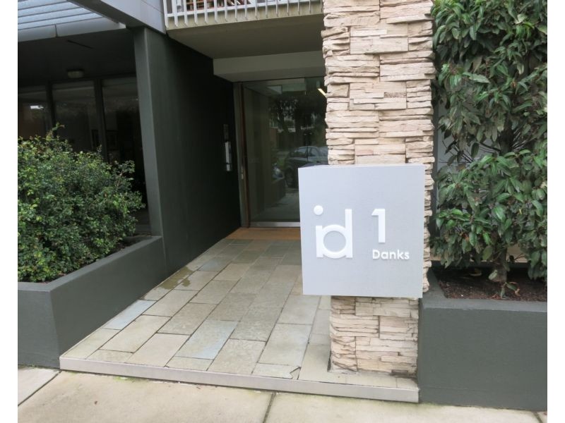 216/1 Danks Street, Port Melbourne VIC 3207