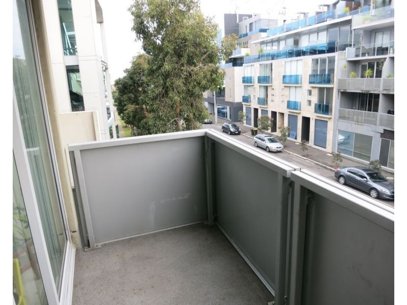 216/1 Danks Street, Port Melbourne VIC 3207