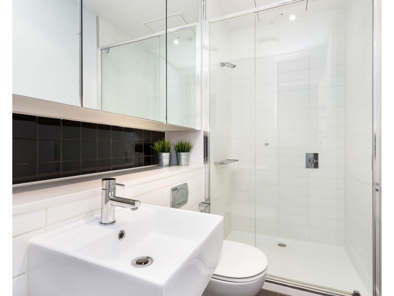 919/32 Bray Street, South Yarra VIC 3141