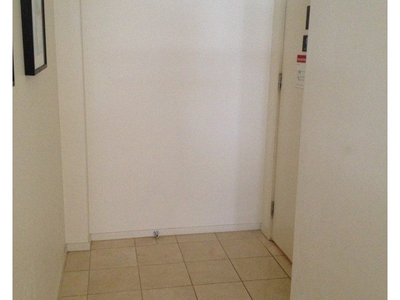 1106/118 Russell Street, Melbourne VIC 3000