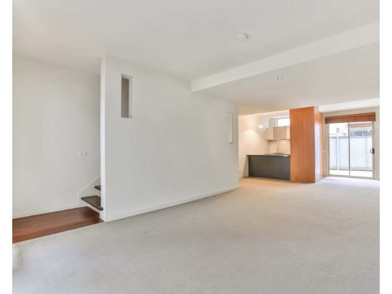 42/84 Trenerry Crescent, Abbotsford VIC 3067