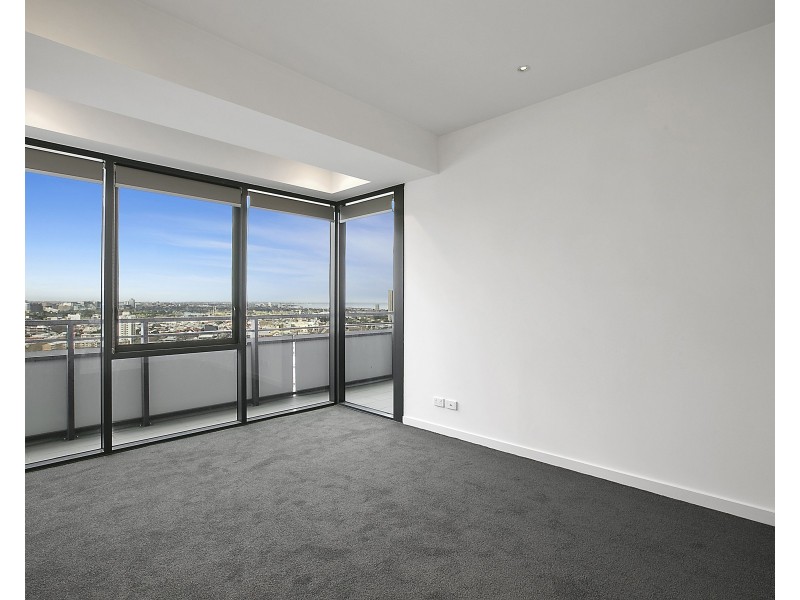 2411/80 Clarendon Street, Southbank VIC 3006
