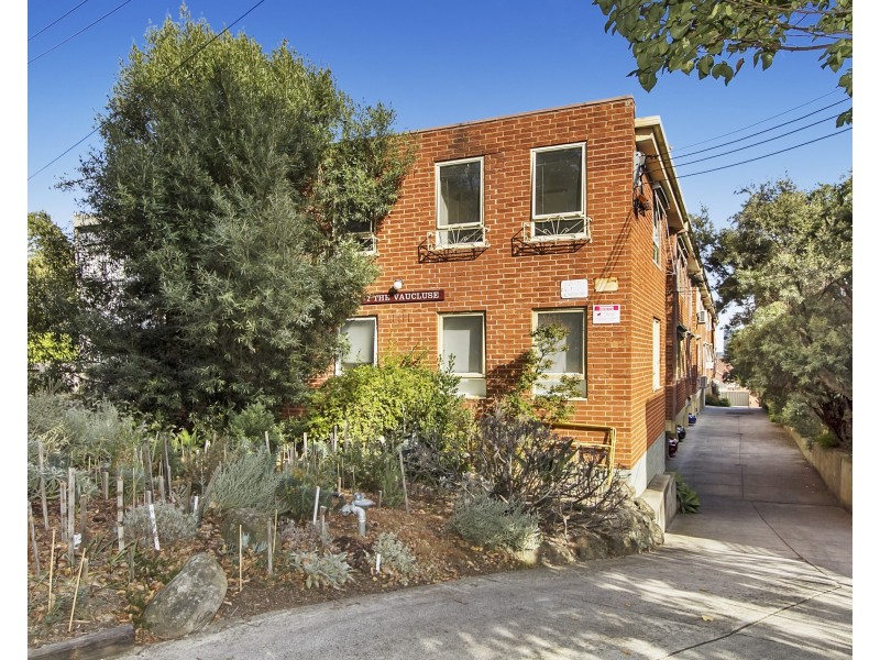 17/2 The Vaucluse, Richmond VIC 3121