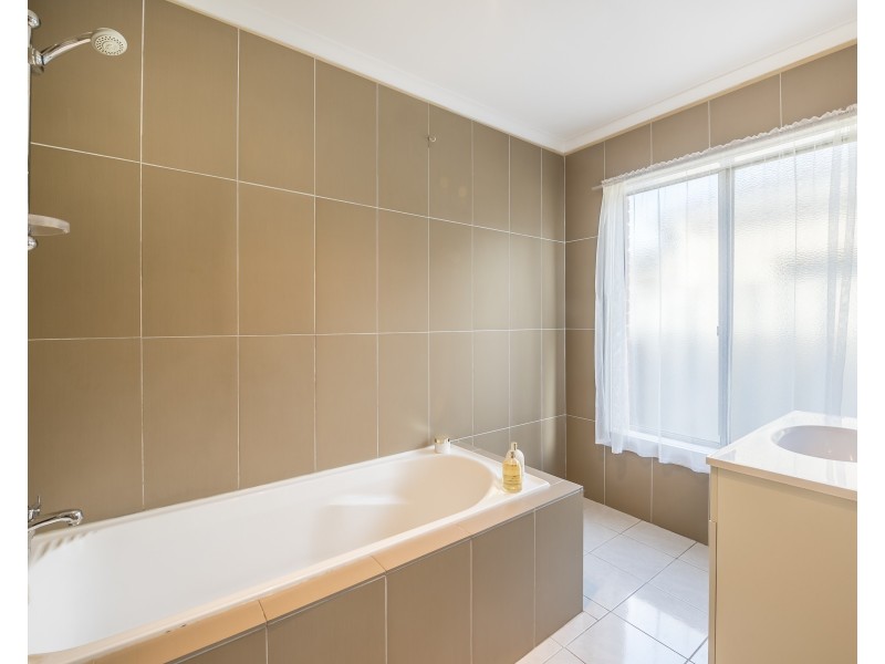 38 Samuel Court, Bundoora VIC 3083