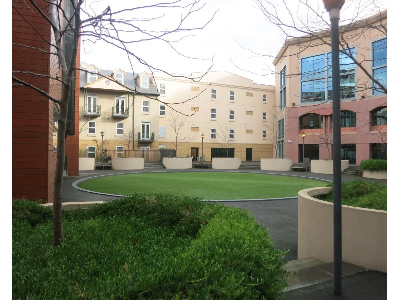 2.4/125-139 Rathdowne Street, Carlton VIC 3053