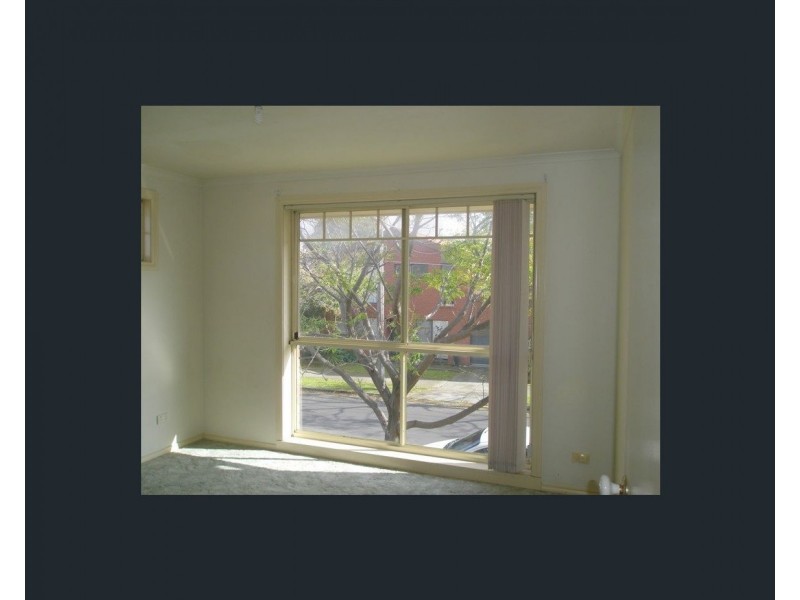 18 Leinster Grove, Northcote VIC 3070