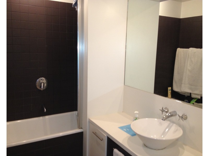 402/54-60 Nott Street, Port Melbourne VIC 3207