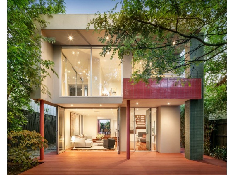 8 Woodside Crescent, Toorak VIC 3142