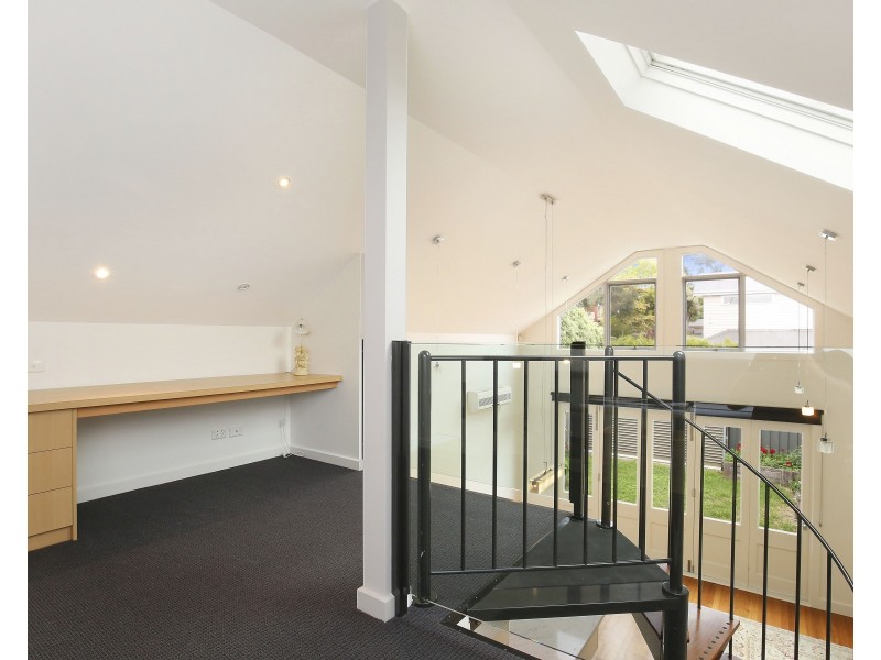 13 William Street, Hawthorn VIC 3122