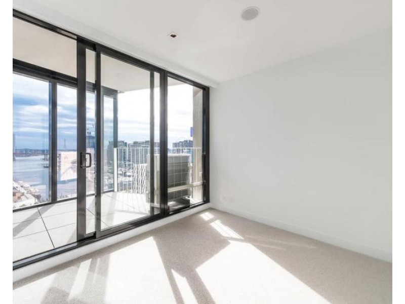 607/677 Latrobe Street, Docklands VIC 3008