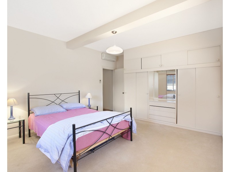 2/58 Queens Road, Melbourne VIC 3004