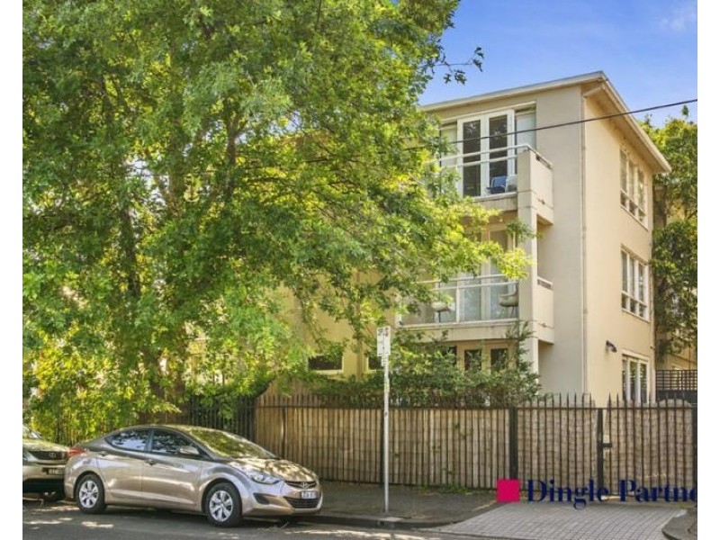1/8 Pasley Street, South Yarra VIC 3141