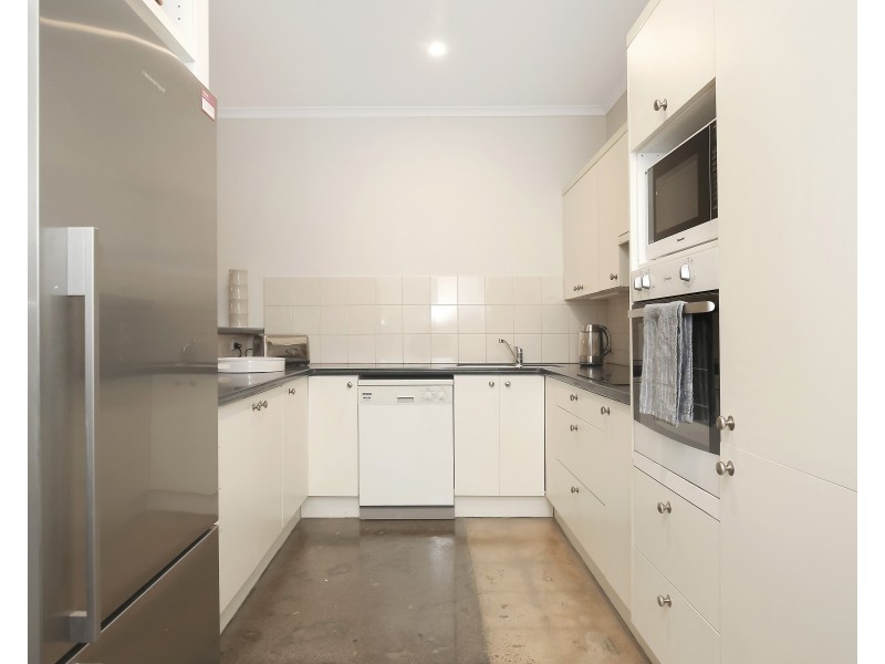 15 Coromandel Place, Melbourne VIC 3000