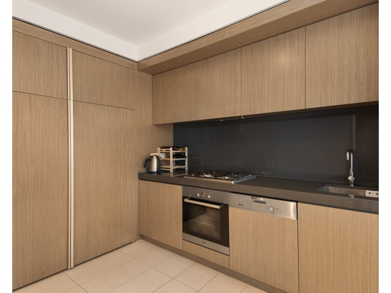 1714/50 Albert Road, South Melbourne VIC 3205