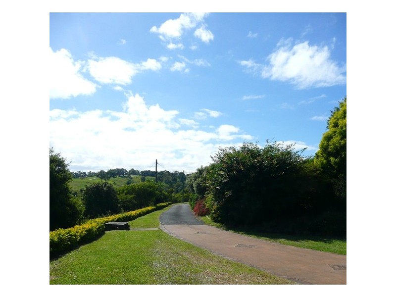 34 Whispering Valley Drive, Richmond Hill NSW 2480