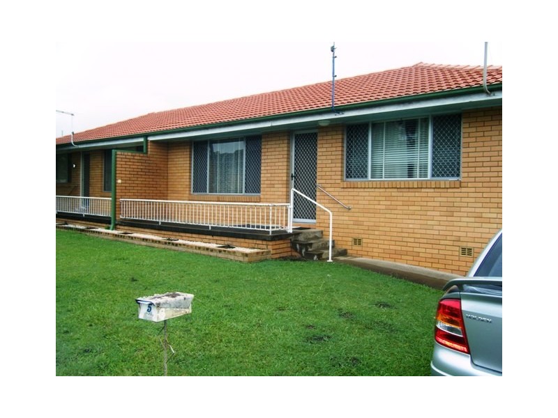 5 Zambelli Drive, East Lismore NSW 2480