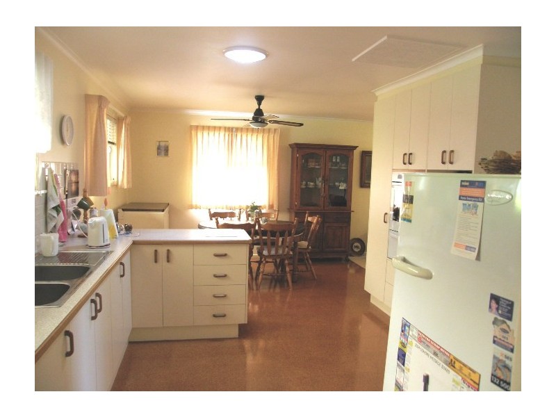 12 Pollard Place, East Lismore NSW 2480