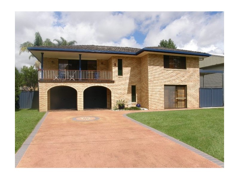 8 Charlton Avenue, South Lismore NSW 2480